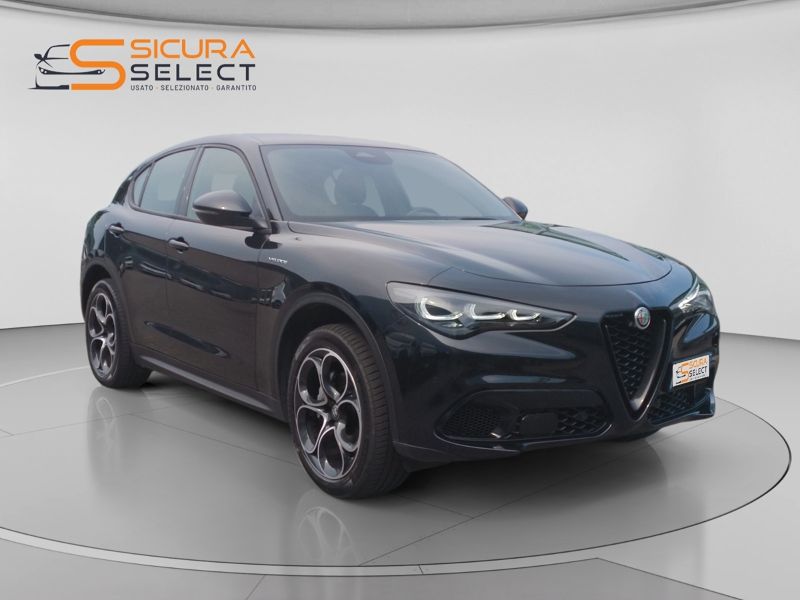 ALFA ROMEO Stelvio 2.0 Turbo 280 CV AT8 Q4 Sprint